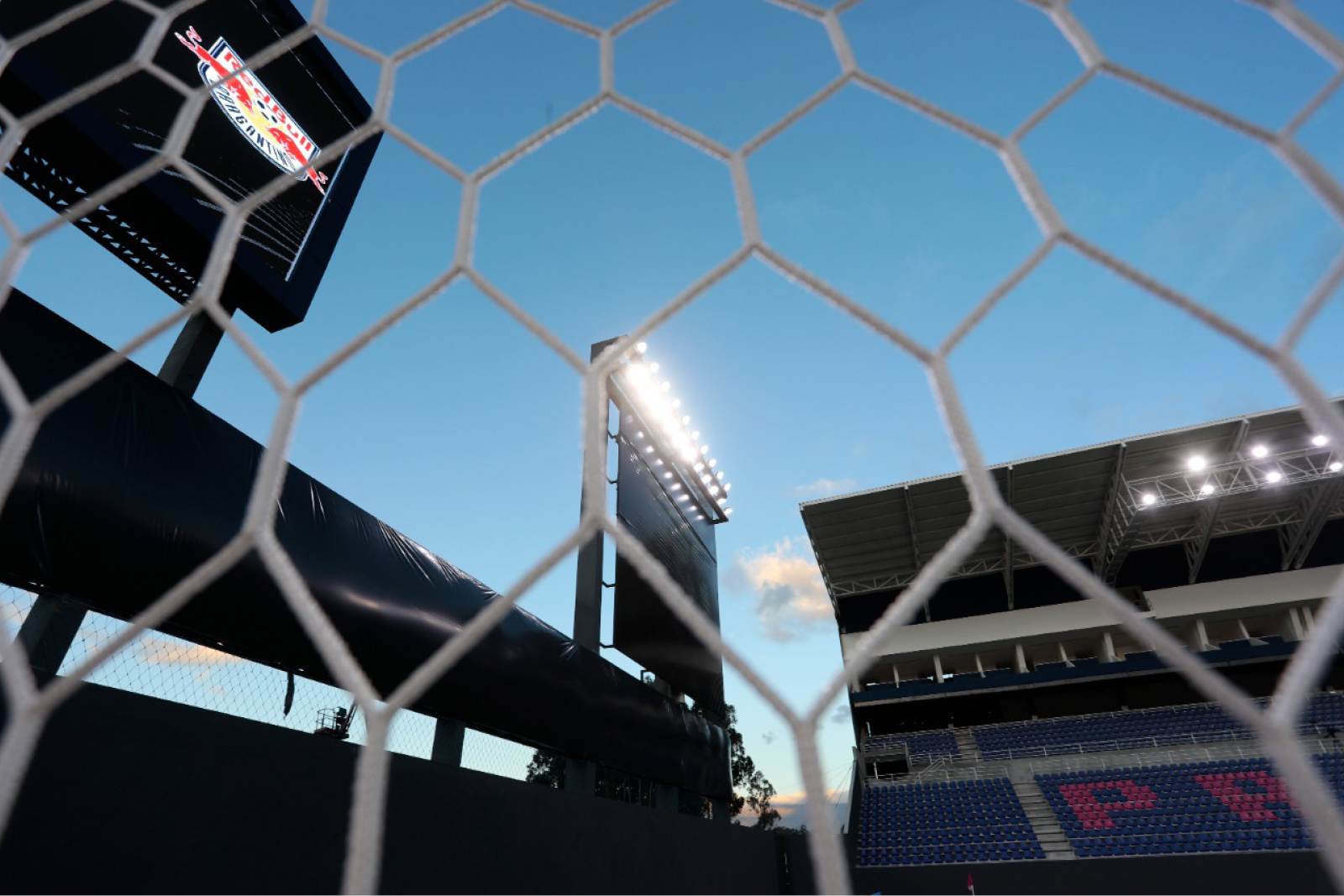 Stadium design for Estadio Banco Guayaquil